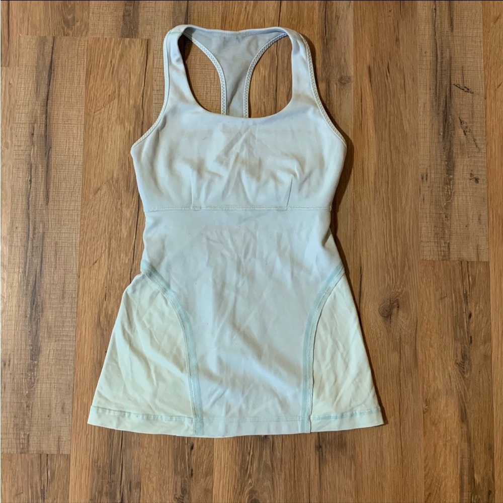 Lululemon tank
